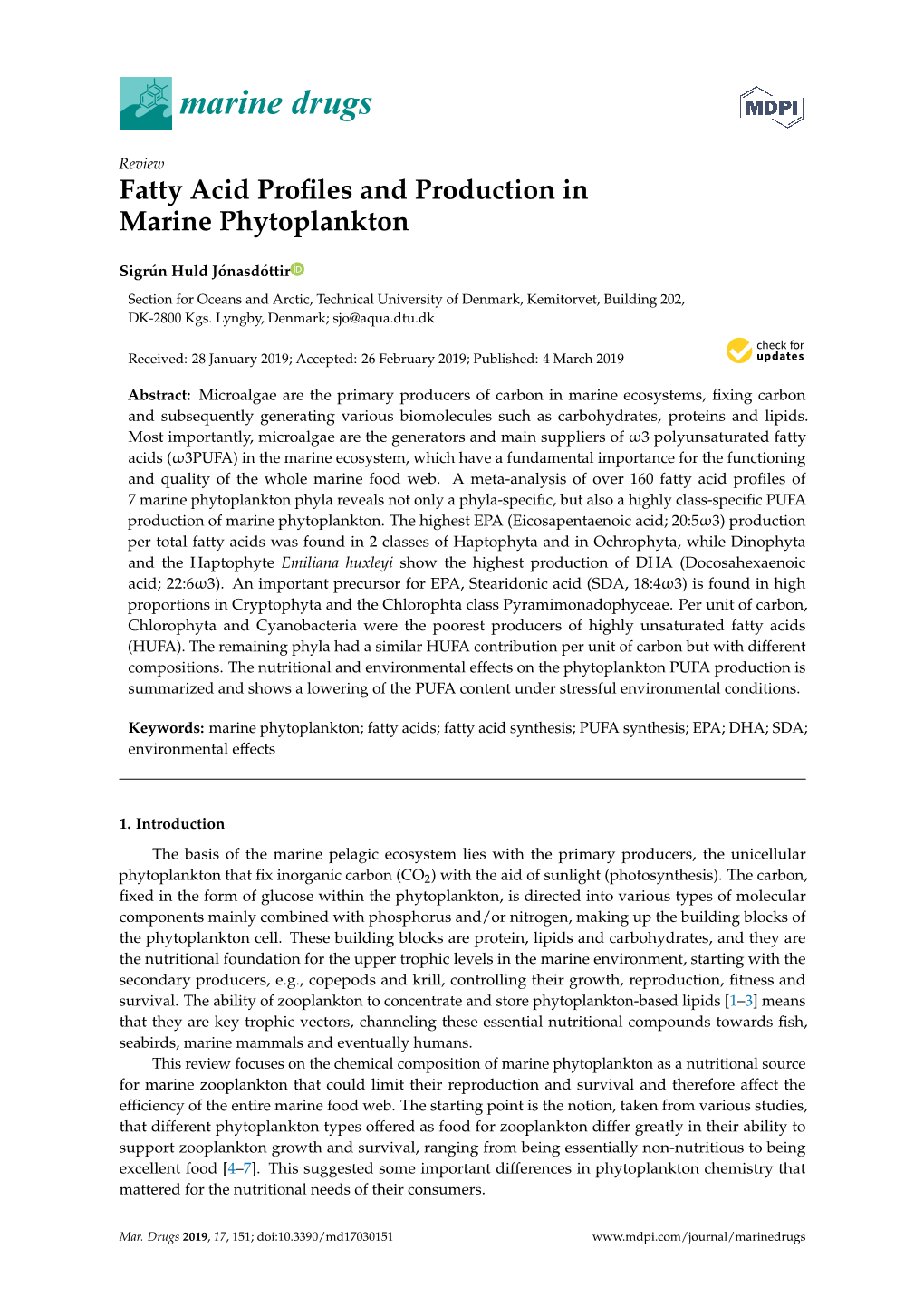 Fatty Acid Profiles and Production in Marine Phytoplankton