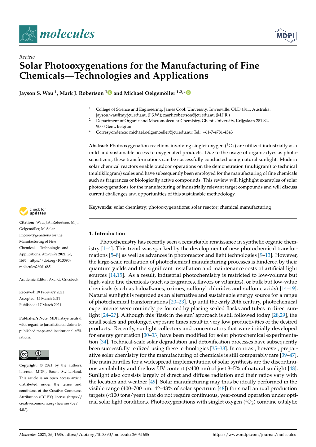 Solar Photooxygenations for the Manufacturing of Fine Chemicals—Technologies and Applications