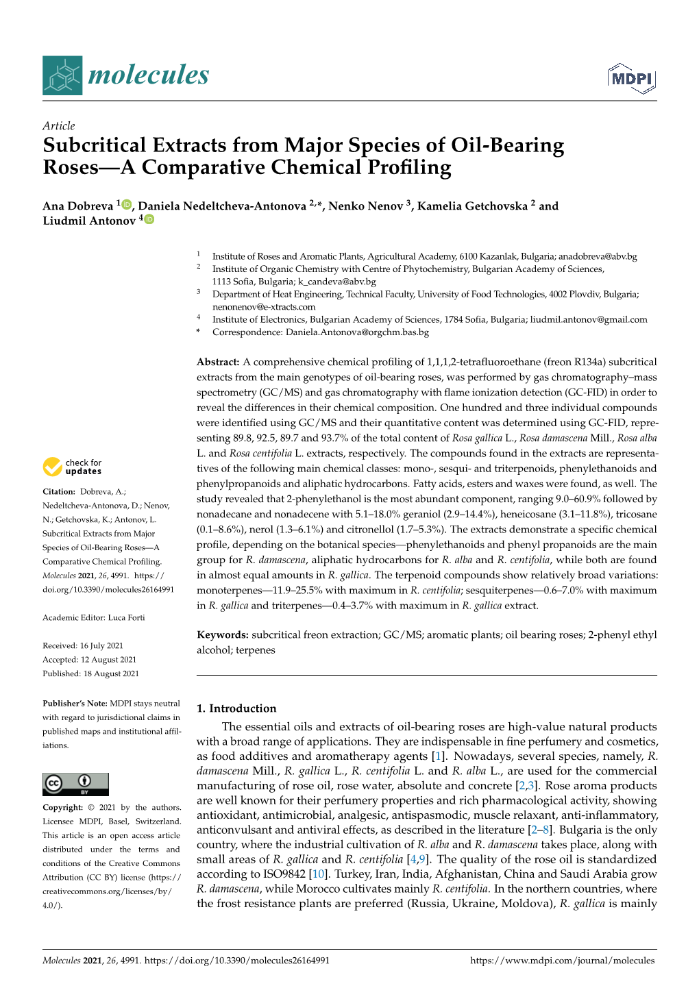 Subcritical Extracts from Major Species of Oil-Bearing Roses—A Comparative Chemical Proﬁling