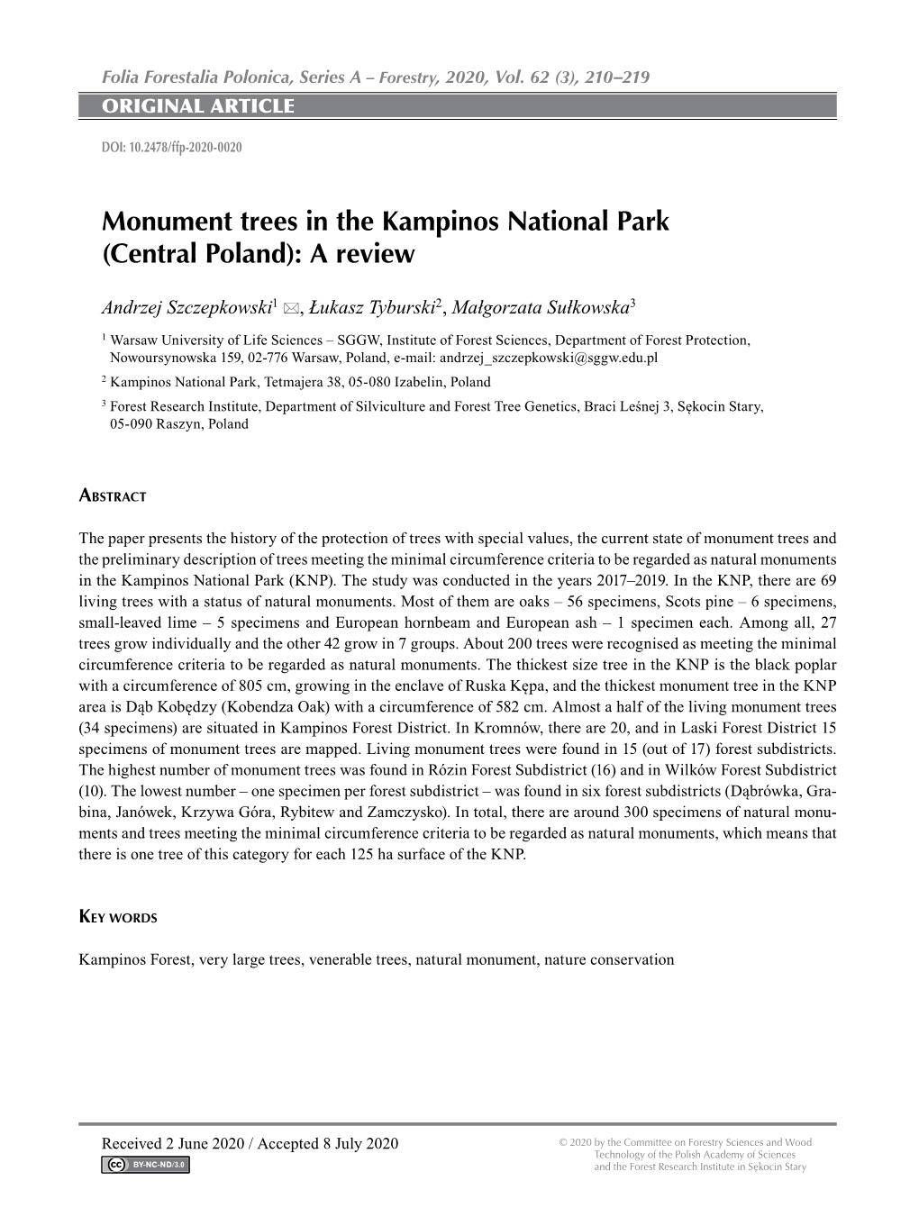 Monument Trees in the Kampinos National Park (Central Poland): a Review