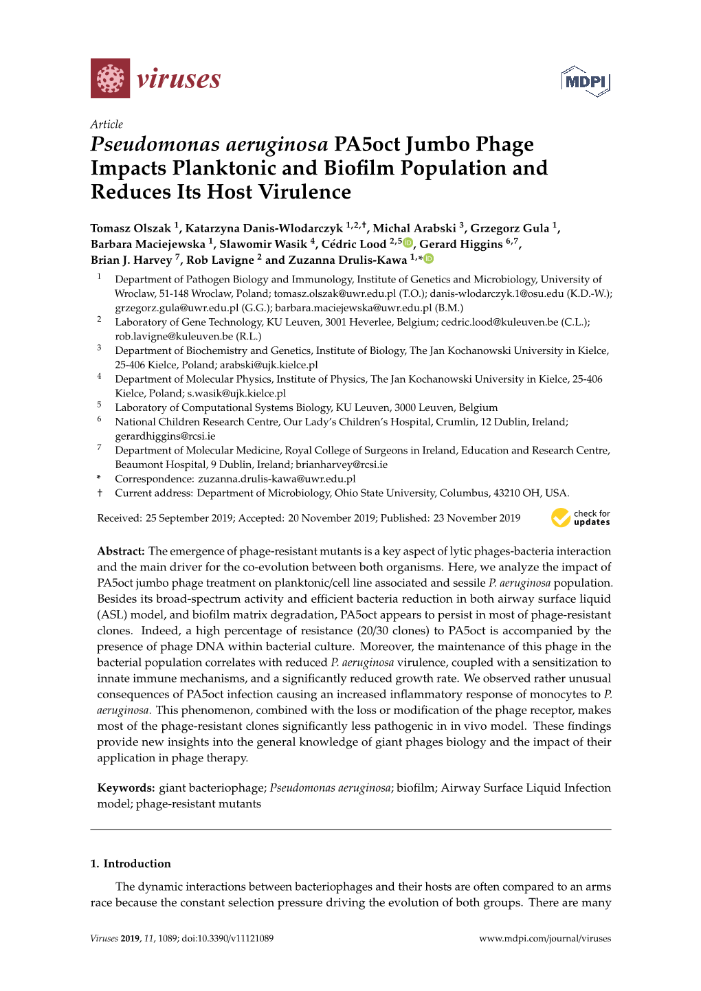 Pseudomonas Aeruginosa Pa5oct Jumbo Phage Impacts Planktonic and Bioﬁlm Population and Reduces Its Host Virulence