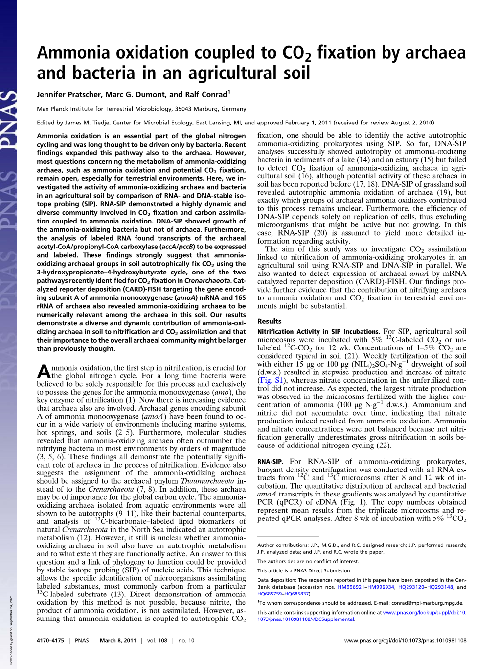 Ammonia Oxidation Coupled to CO2 Fixation by Archaea and Bacteria In