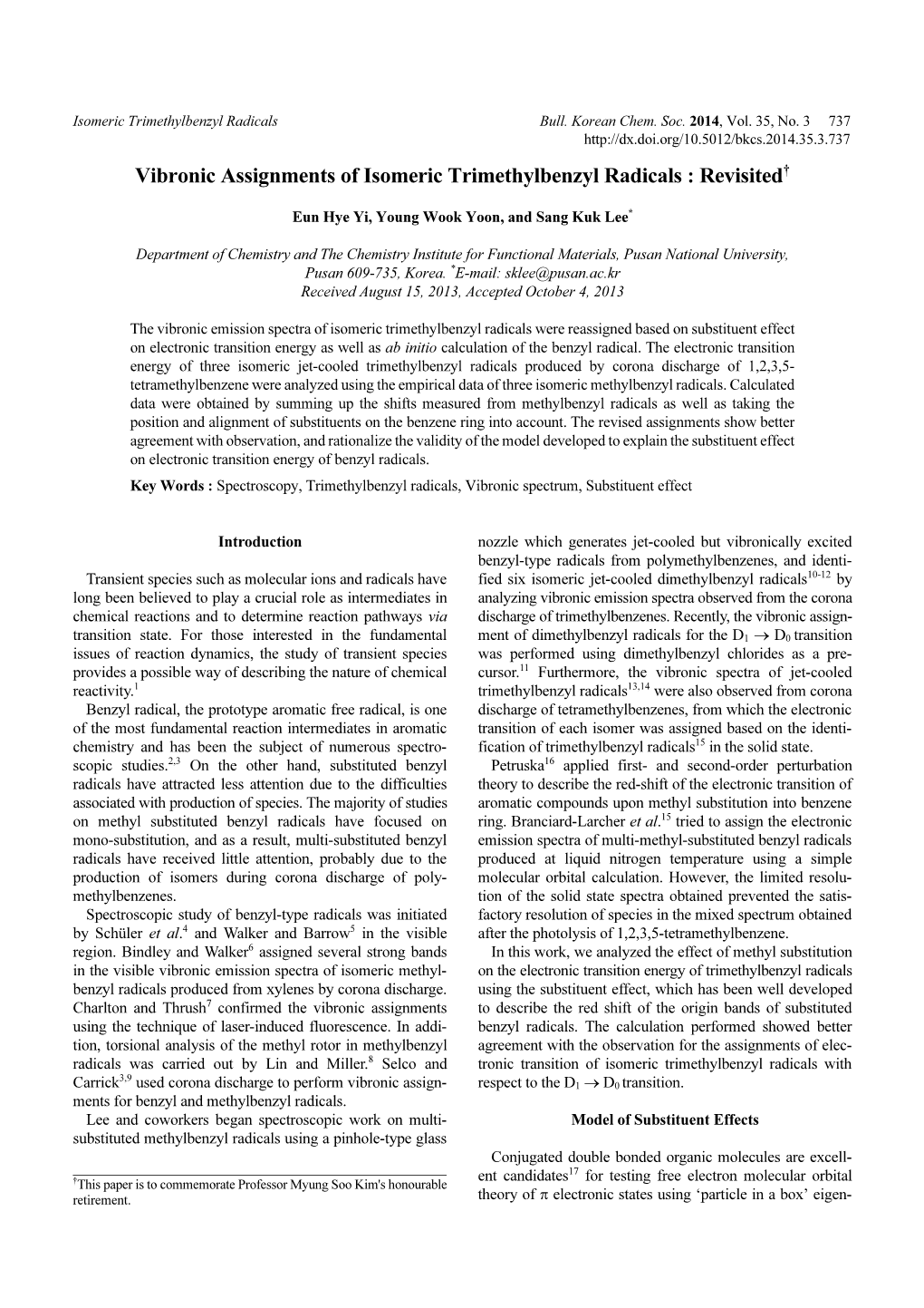 Vibronic Assignments of Isomeric Trimethylbenzyl Radicals : Revisited†