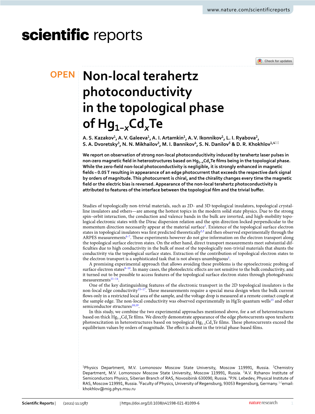 Non-Local Terahertz Photoconductivity in the Topological Phase of Hg1