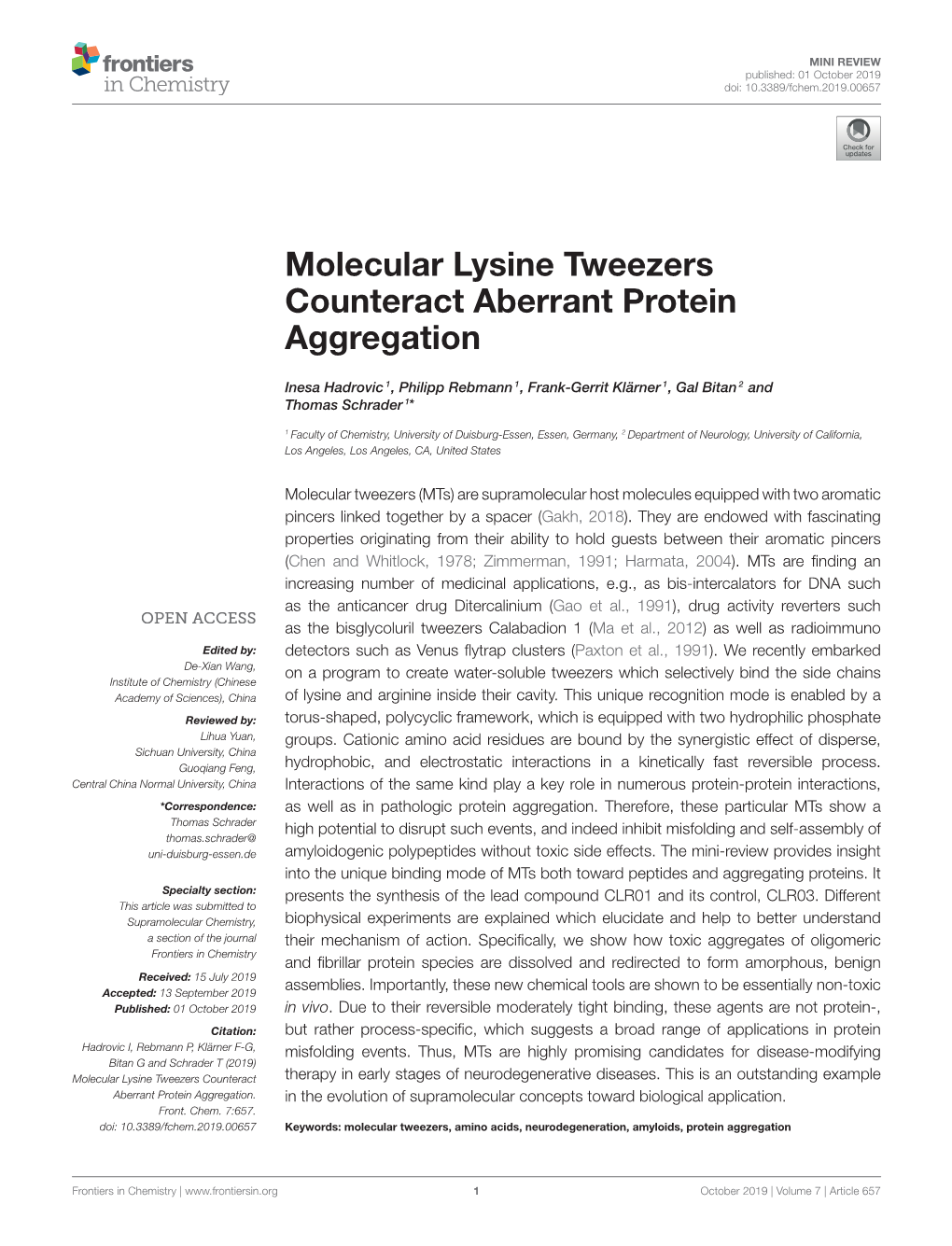 Molecular Lysine Tweezers Counteract Aberrant Protein Aggregation