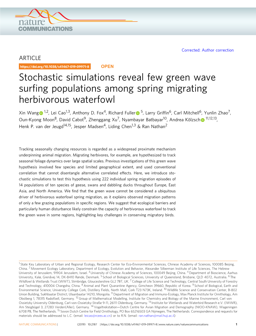 Stochastic Simulations Reveal Few Green Wave Surfing Populations Among Spring Migrating Herbivorous Waterfowl