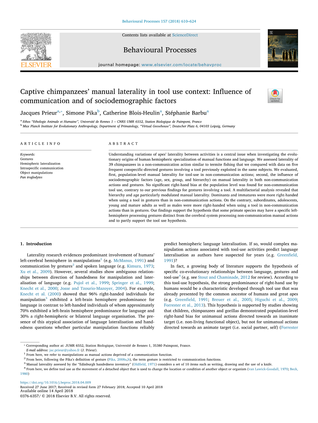 Captive Chimpanzees' Manual Laterality in Tool Use Context