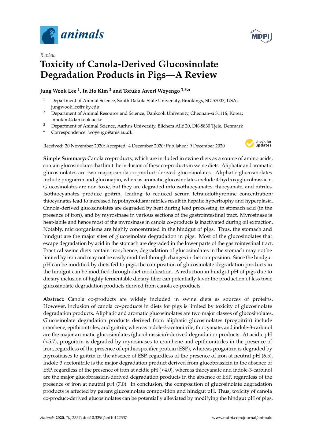 Toxicity of Canola-Derived Glucosinolate Degradation Products in Pigs—A Review