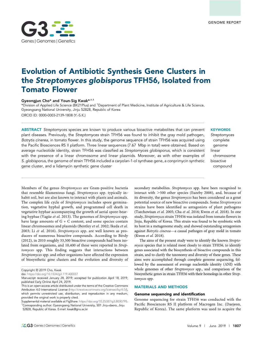 Evolution of Antibiotic Synthesis Gene Clusters in the Streptomyces Globisporus TFH56, Isolated from Tomato Flower
