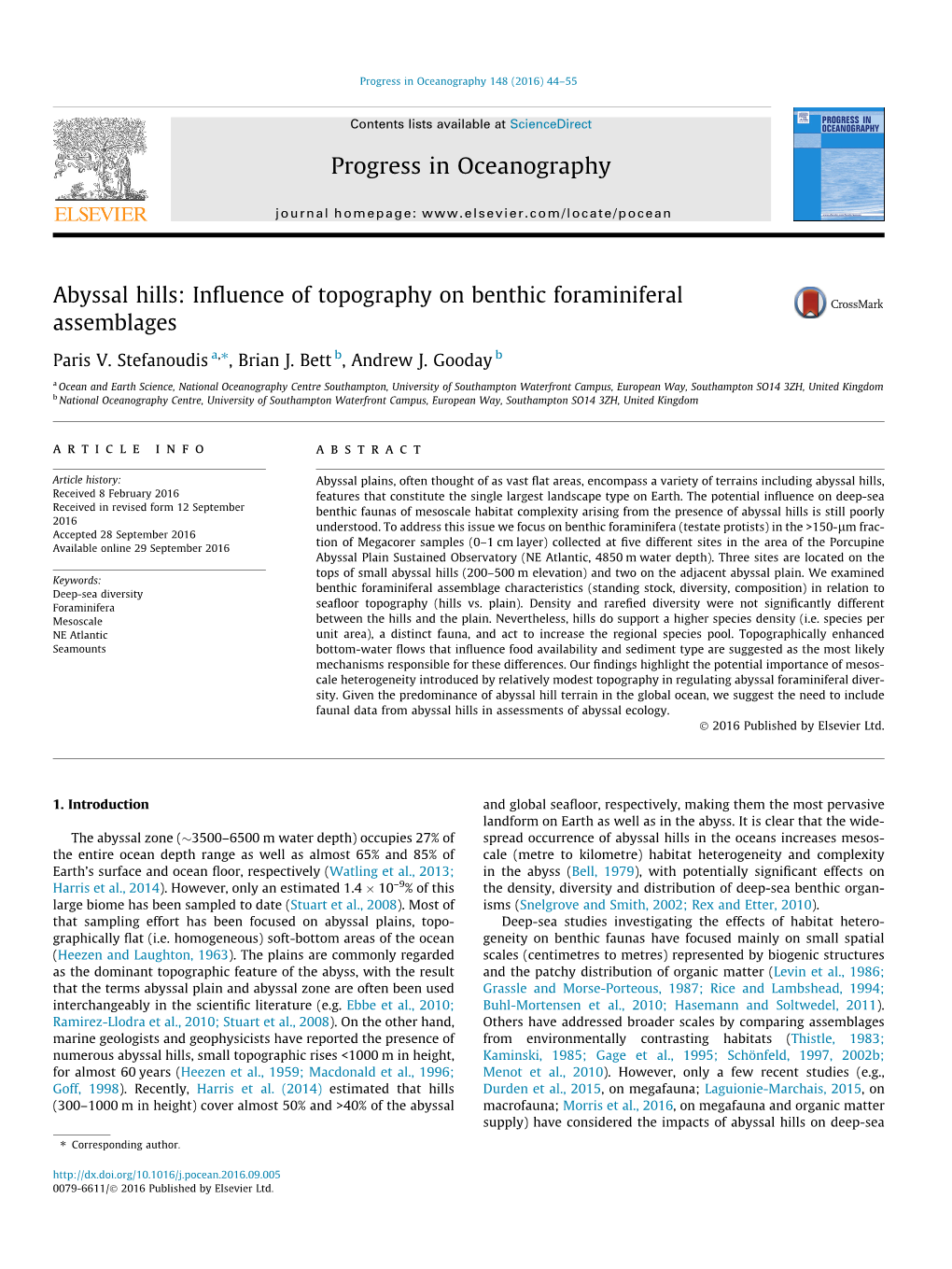 Abyssal Hills: Inﬂuence of Topography on Benthic Foraminiferal Assemblages ⇑ Paris V