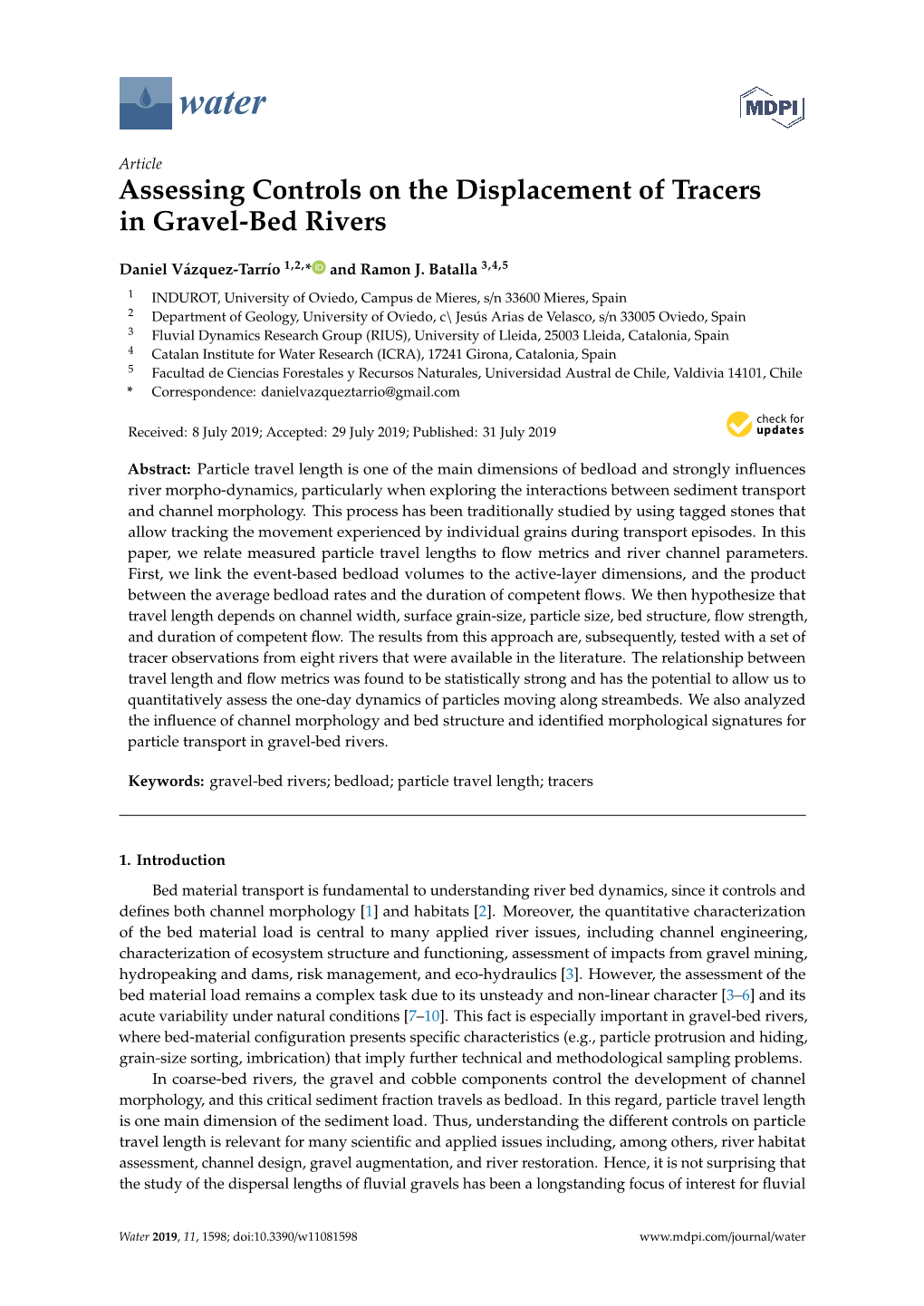 Assessing Controls on the Displacement of Tracers in Gravel-Bed Rivers