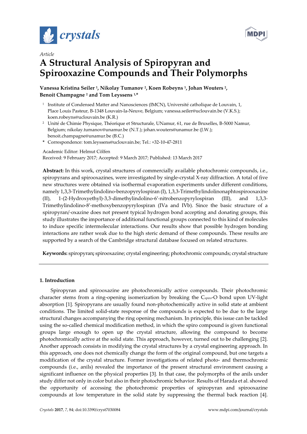 A Structural Analysis of Spiropyran and Spirooxazine Compounds and Their Polymorphs