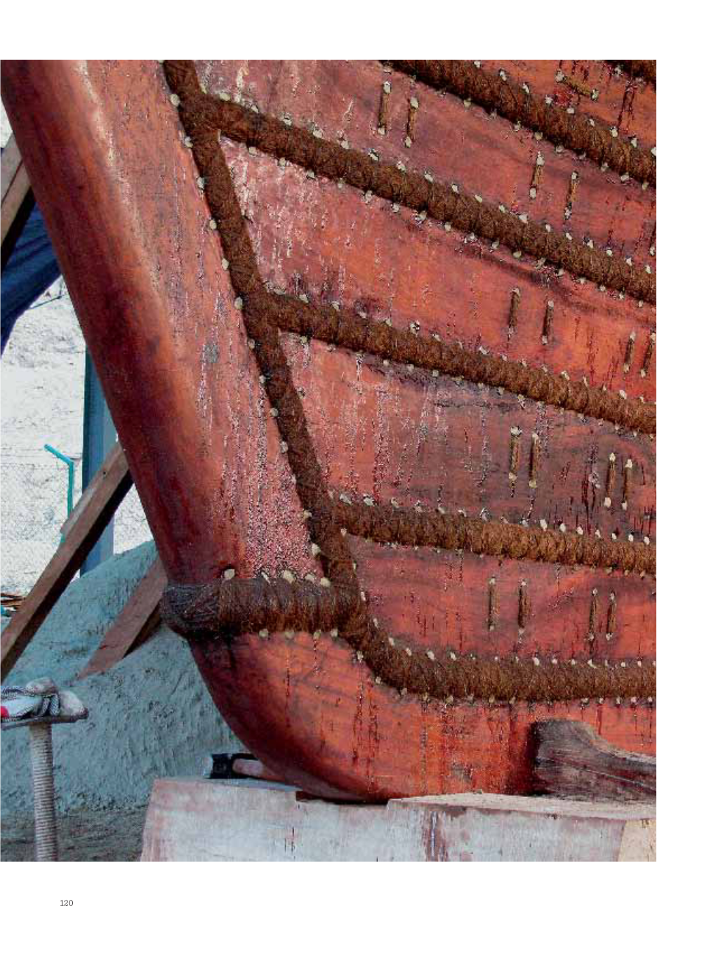 The Jewel of Muscat Reconstructing a Ninth-Century Sewn-Plank Boat