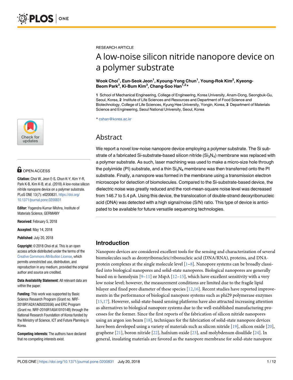 A Low-Noise Silicon Nitride Nanopore Device on a Polymer Substrate