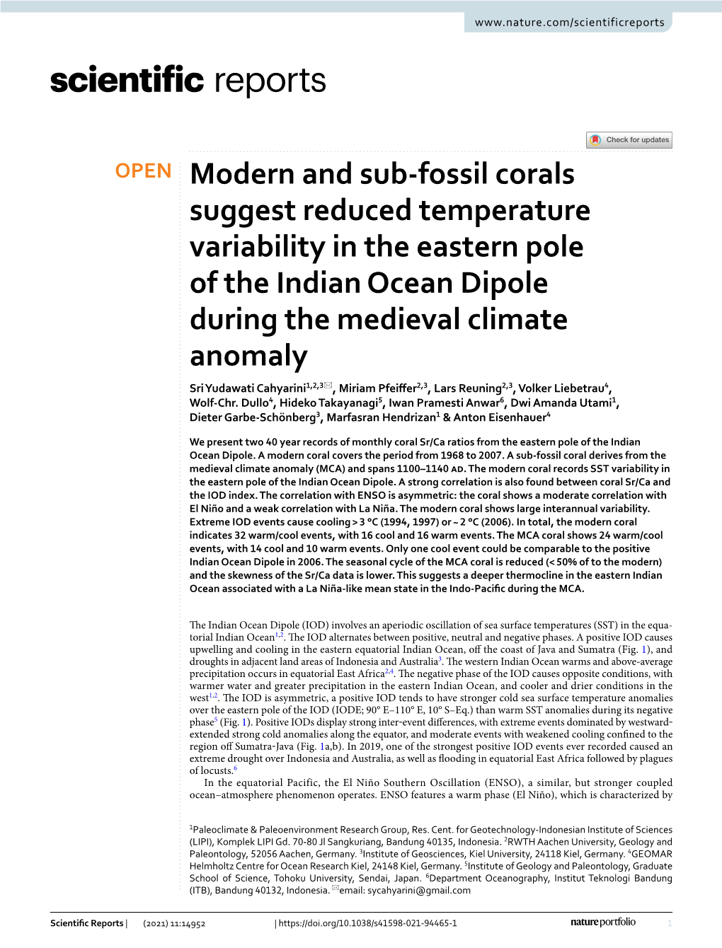 Modern and Sub-Fossil Corals Suggest Reduced Temperature Variability In