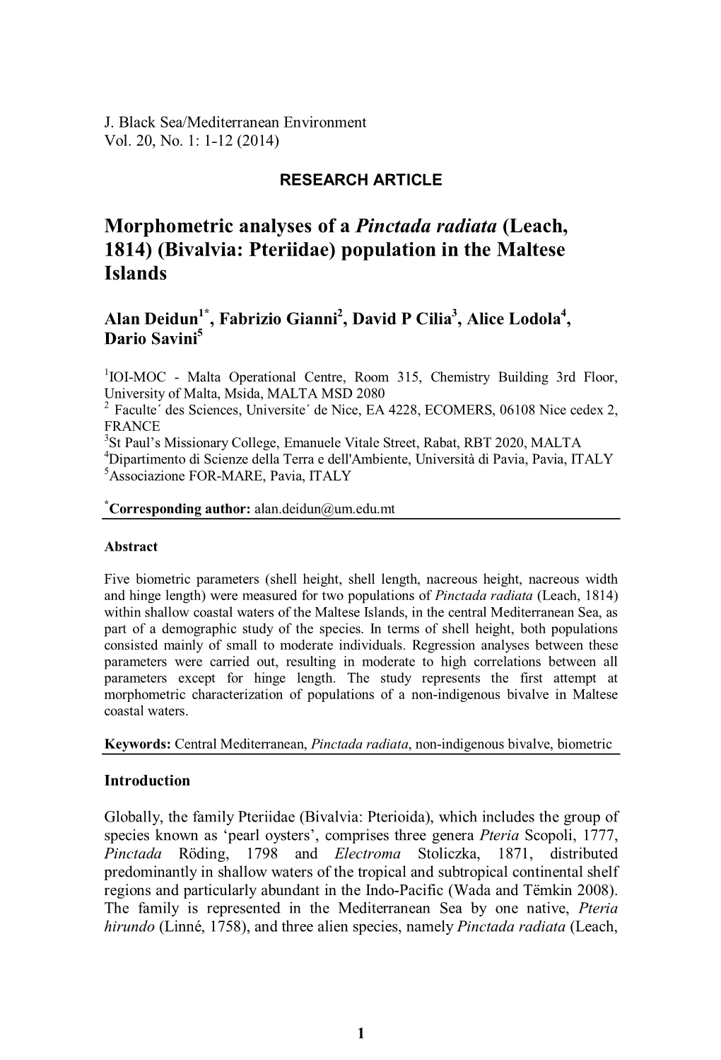 Morphometric Analyses of a Pinctada Radiata (Leach, 1814) (Bivalvia: Pteriidae) Population in the Maltese Islands