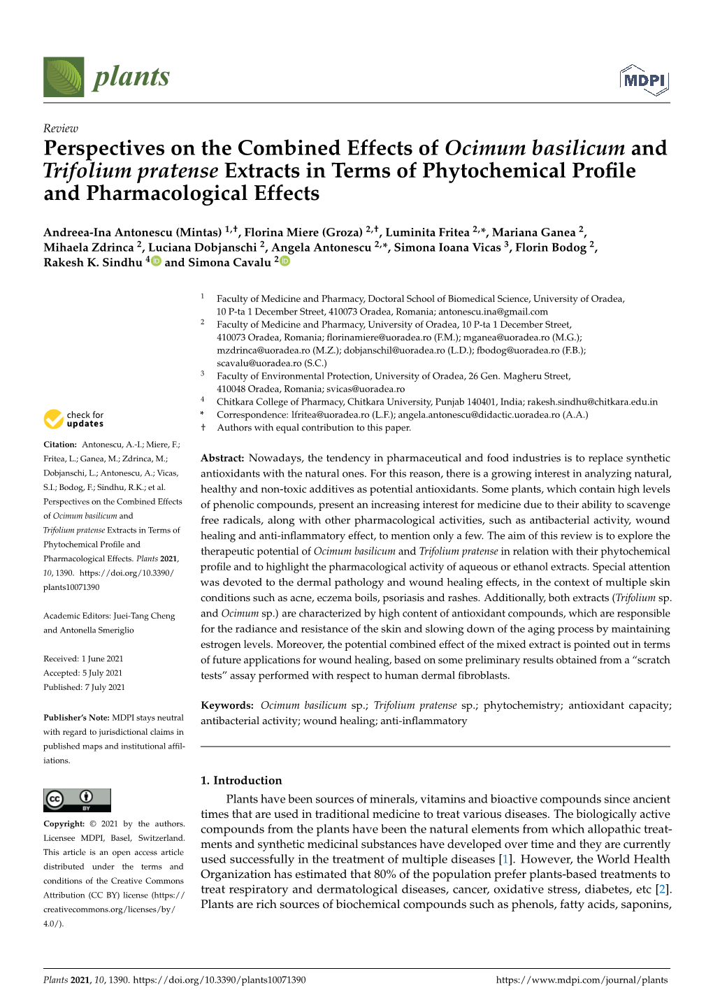 Perspectives on the Combined Effects of Ocimum Basilicum and Trifolium Pratense Extracts in Terms of Phytochemical Proﬁle and Pharmacological Effects