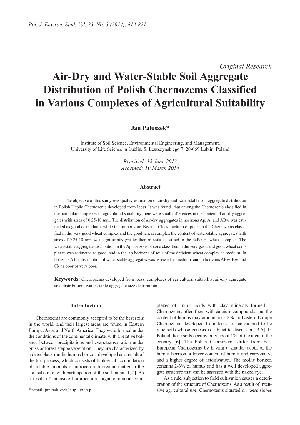 Air-Dry and Water-Stable Soil Aggregate Distribution of Polish Chernozems Classified in Various Complexes of Agricultural Suitability