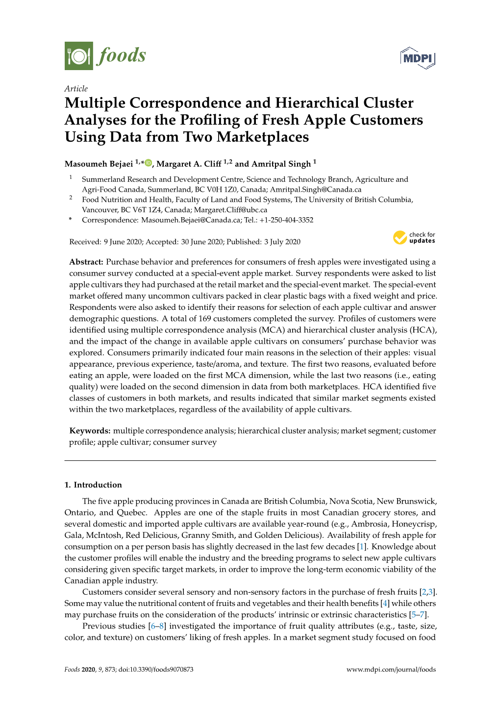 Multiple Correspondence and Hierarchical Cluster Analyses for the Proﬁling of Fresh Apple Customers Using Data from Two Marketplaces