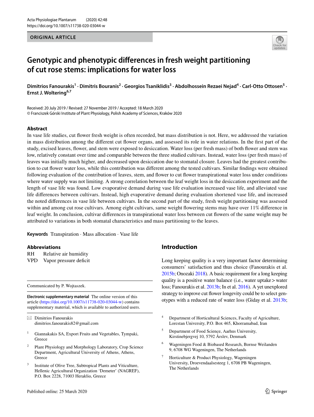 Genotypic and Phenotypic Differences in Fresh Weight Partitioning of Cut