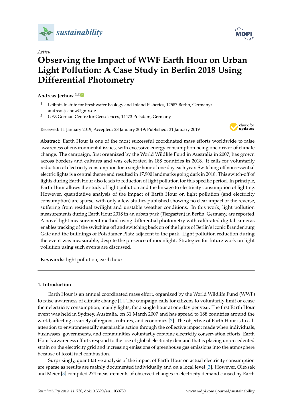 Observing the Impact of WWF Earth Hour on Urban Light Pollution: a Case Study in Berlin 2018 Using Differential Photometry