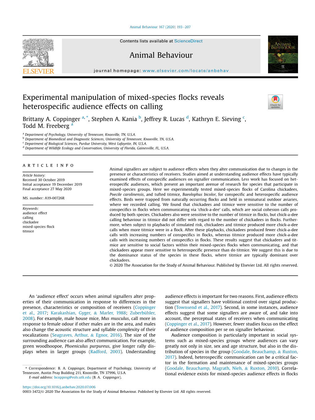 Experimental Manipulation of Mixed-Species Flocks Reveals Heterospecific Audience Effects on Calling