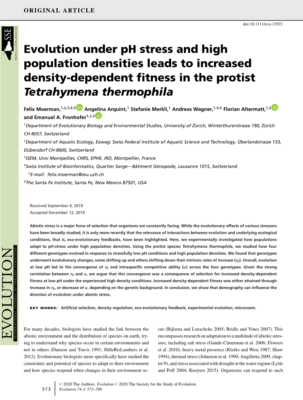 Evolution Under Ph Stress and High Population Densities Leads to Increased Density-Dependent ﬁtness in the Protist Tetrahymena Thermophila