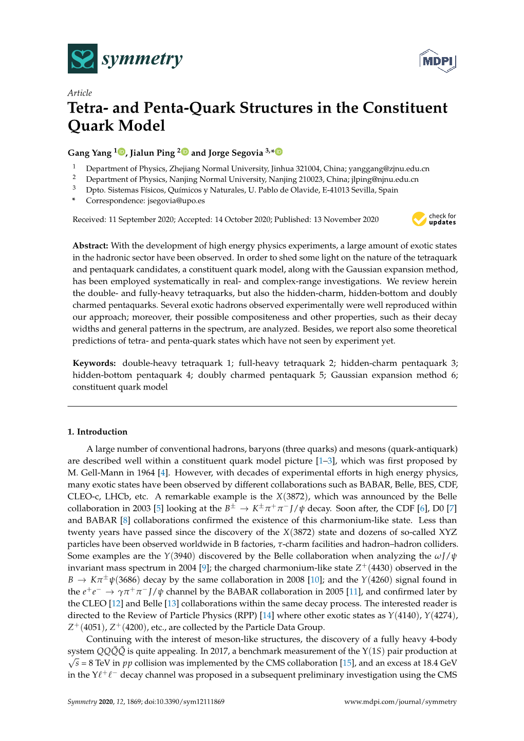 Tetra- and Penta-Quark Structures in the Constituent Quark Model