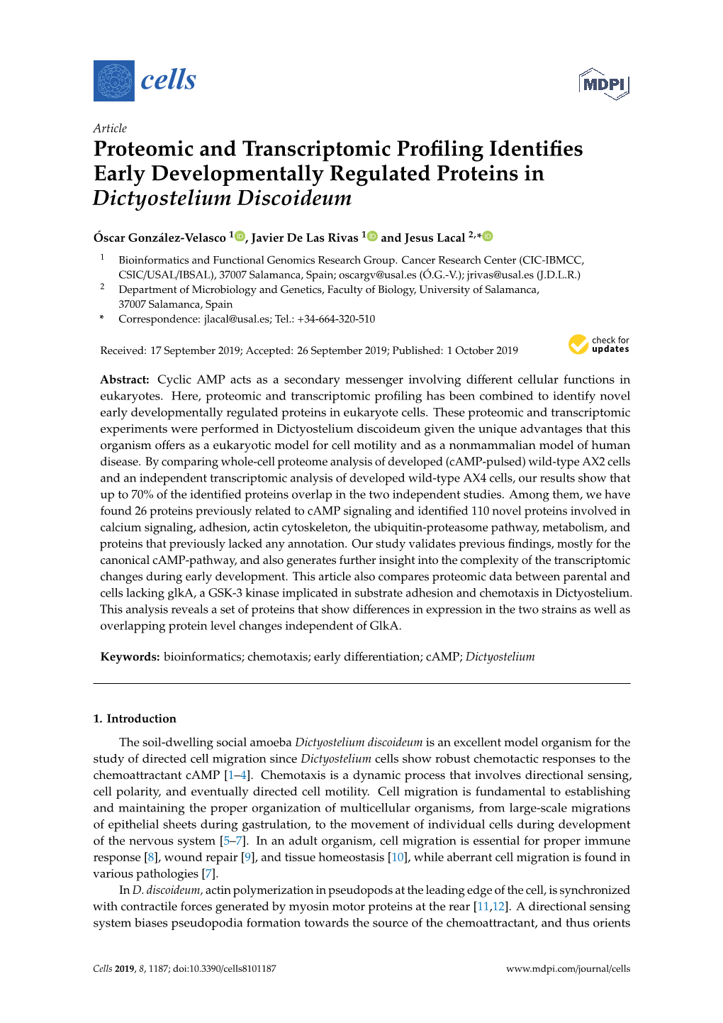 Proteomic and Transcriptomic Profiling Identifies Early Developmentally Regulated Proteins in Dictyostelium Discoideum