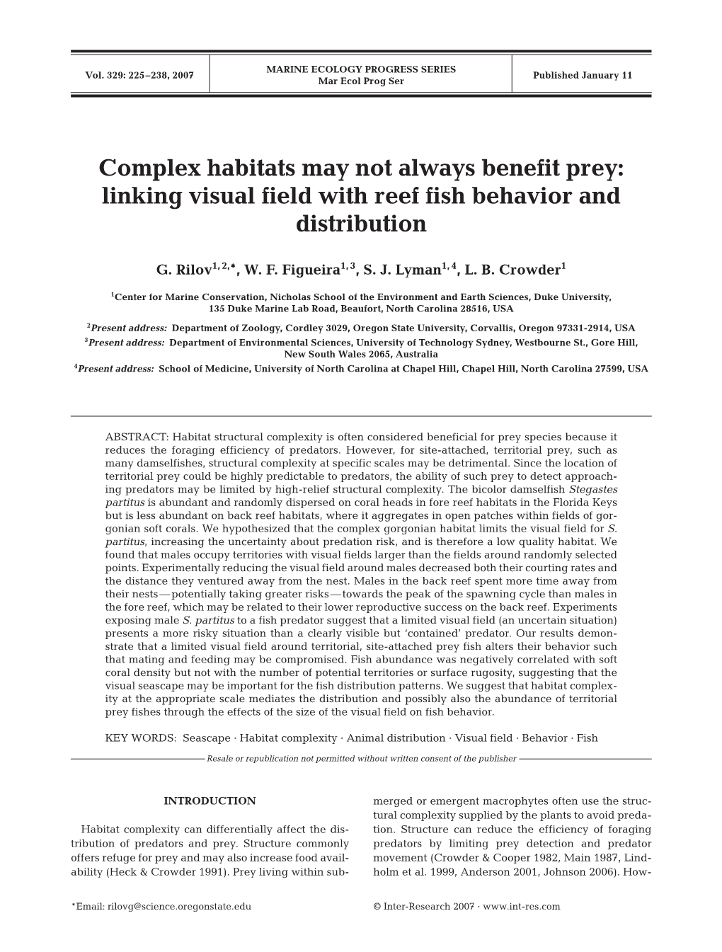 Complex Habitats May Not Always Benefit Prey: Linking Visual Field with Reef Fish Behavior and Distribution