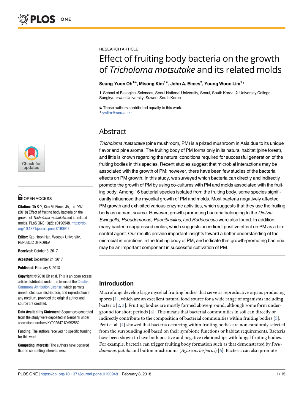 Effect of Fruiting Body Bacteria on the Growth of Tricholoma Matsutake and Its Related Molds