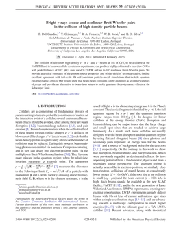 Bright Γ Rays Source and Nonlinear Breit-Wheeler Pairs in the Collision of High Density Particle Beams