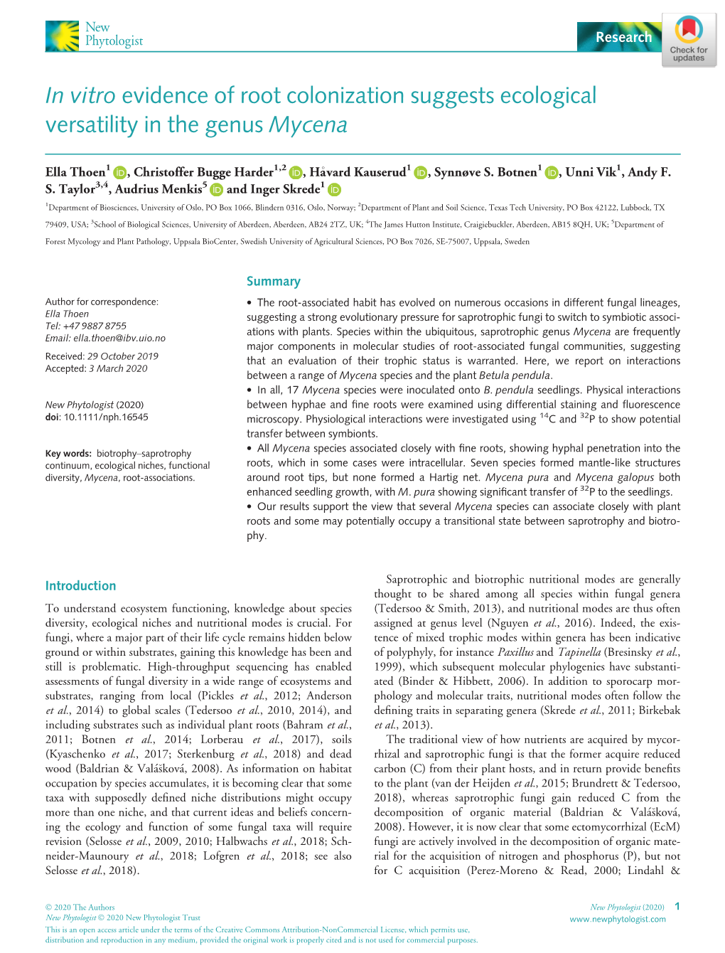 In Vitro Evidence of Root Colonization Suggests Ecological Versatility in the Genus Mycena