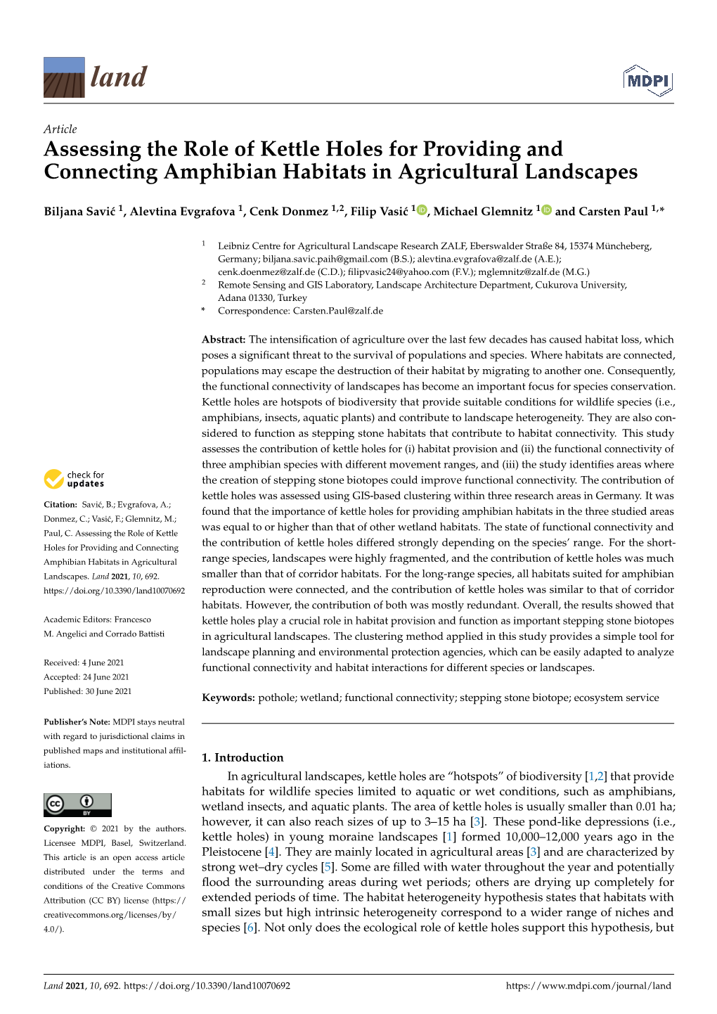 Assessing the Role of Kettle Holes for Providing and Connecting Amphibian Habitats in Agricultural Landscapes