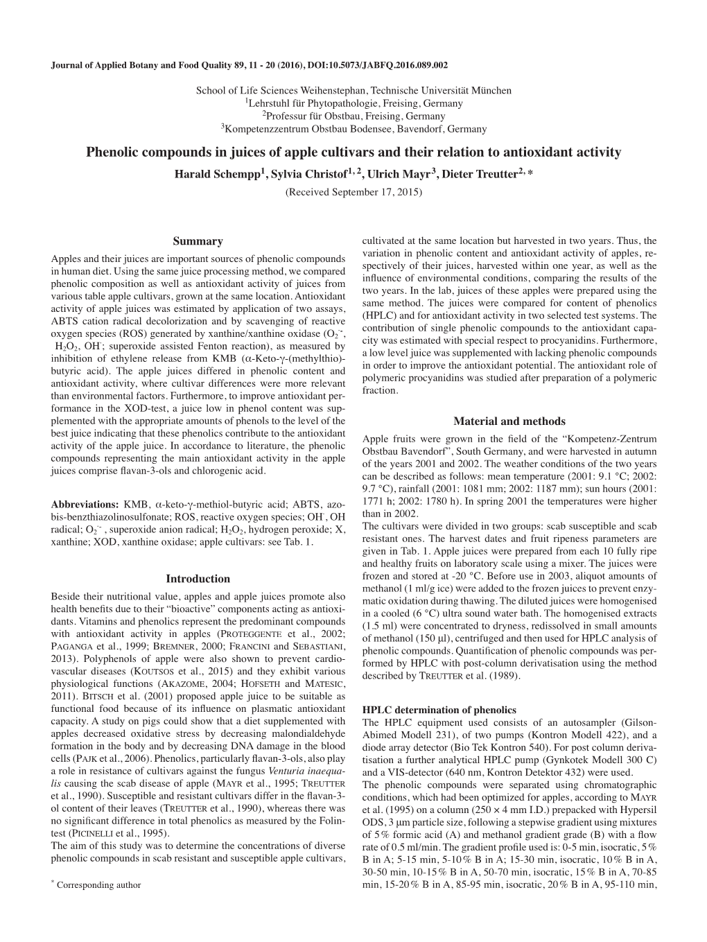 Phenolic Compounds in Juices of Apple Cultivars and Their Relation To
