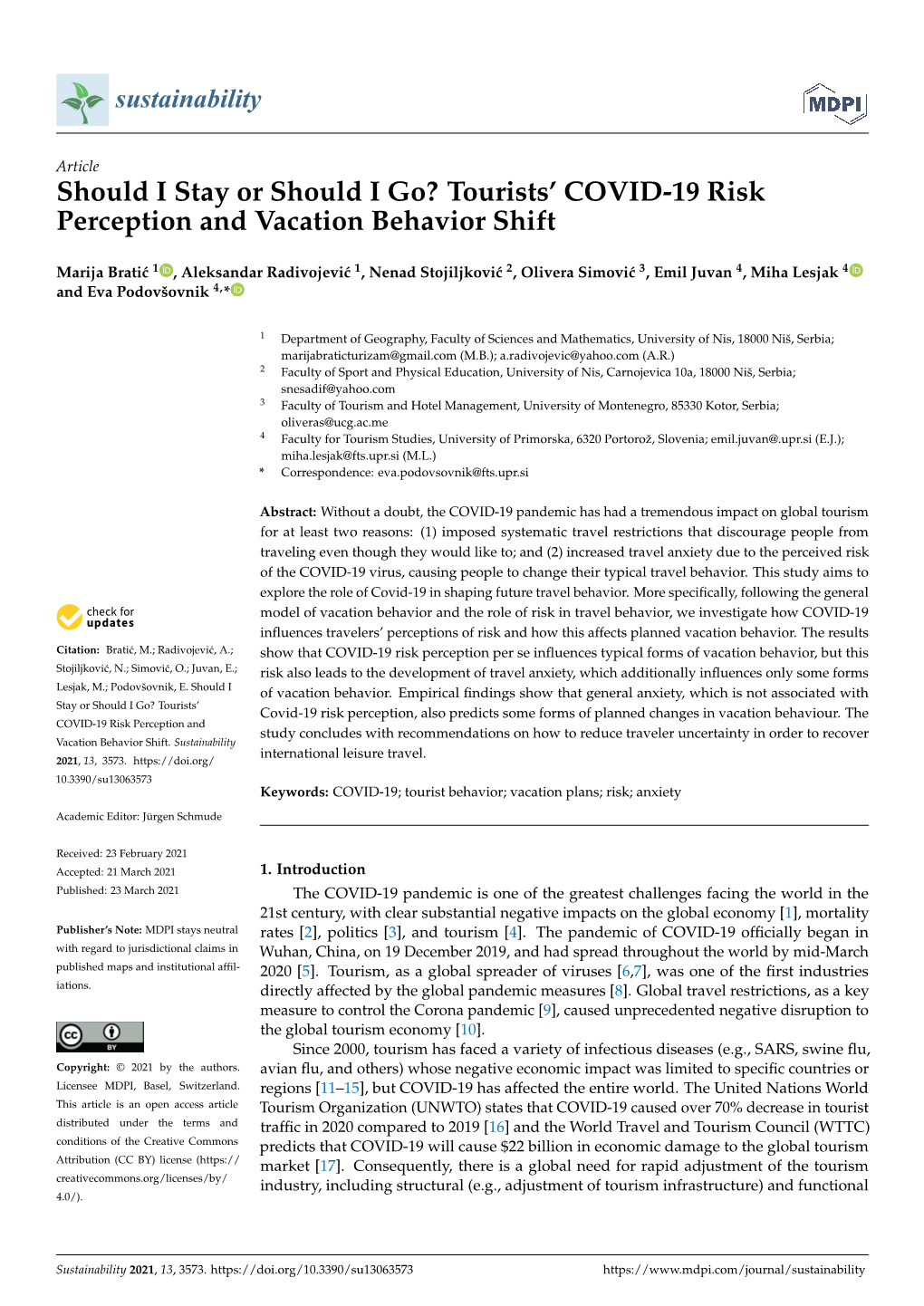 Tourists' COVID-19 Risk Perception and Vacation Behavior Shift