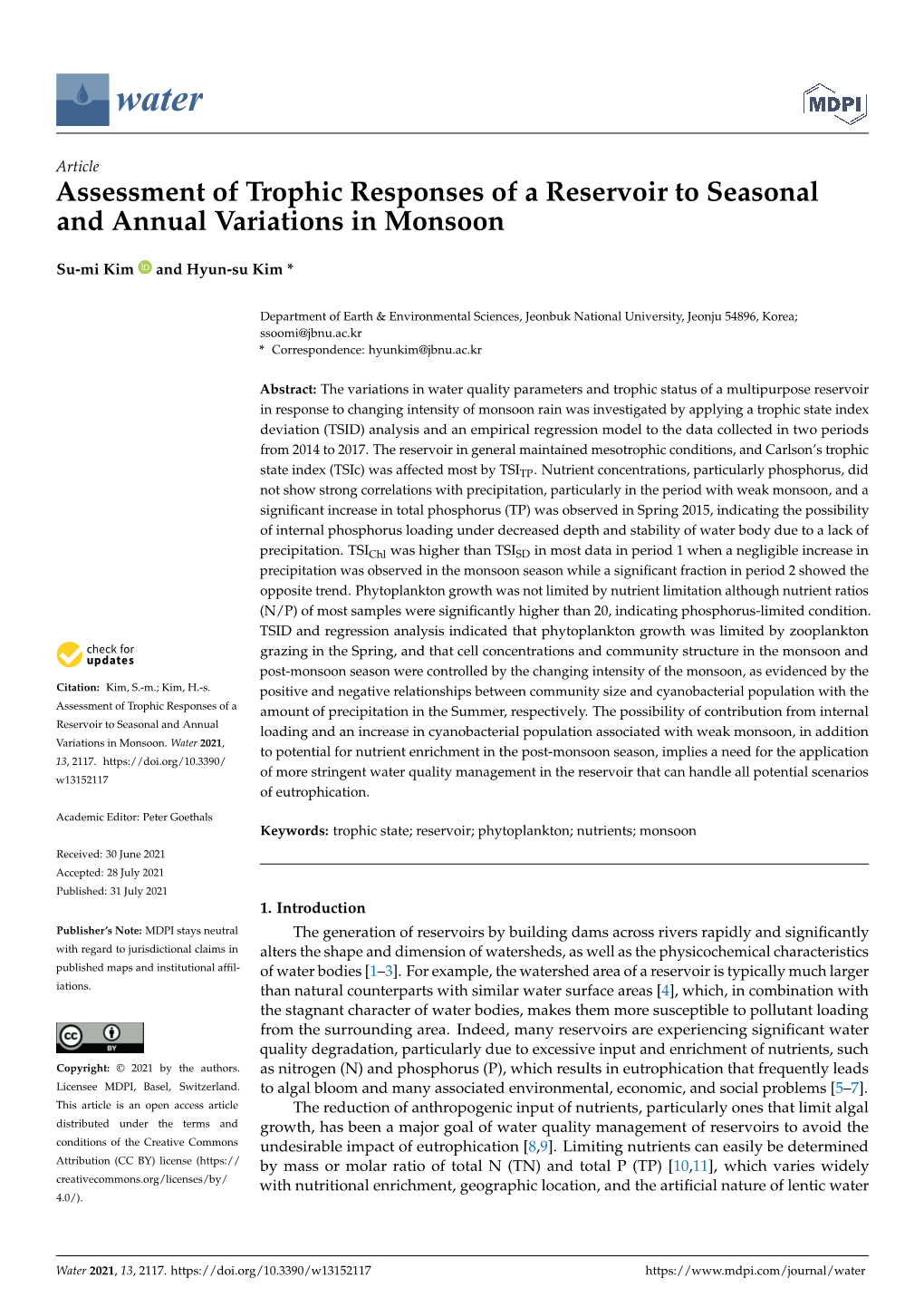 Assessment of Trophic Responses of a Reservoir to Seasonal and Annual Variations in Monsoon