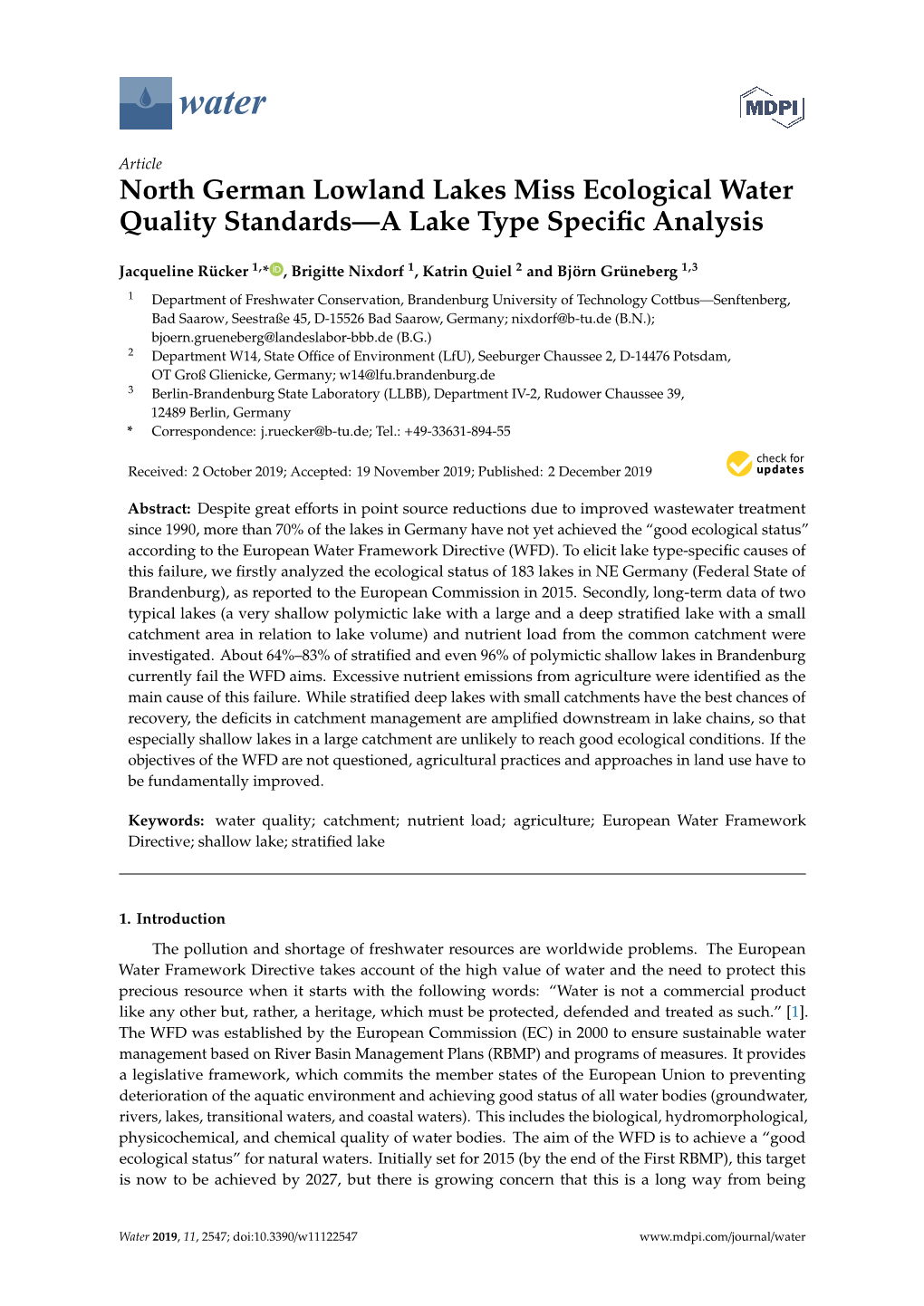North German Lowland Lakes Miss Ecological Water Quality Standards—A Lake Type Speciﬁc Analysis