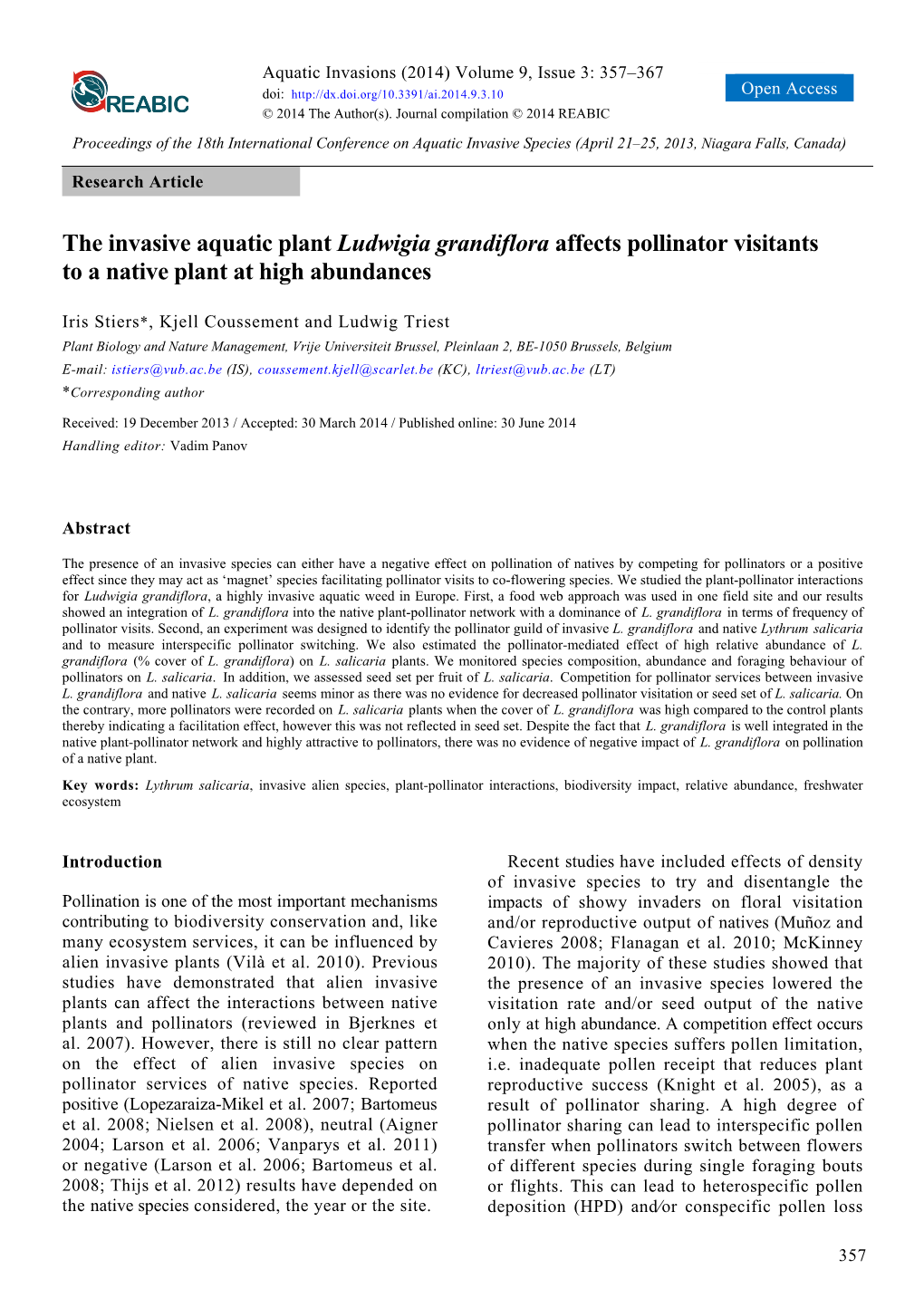 The Invasive Aquatic Plant Ludwigia Grandiflora Affects Pollinator Visitants to a Native Plant at High Abundances