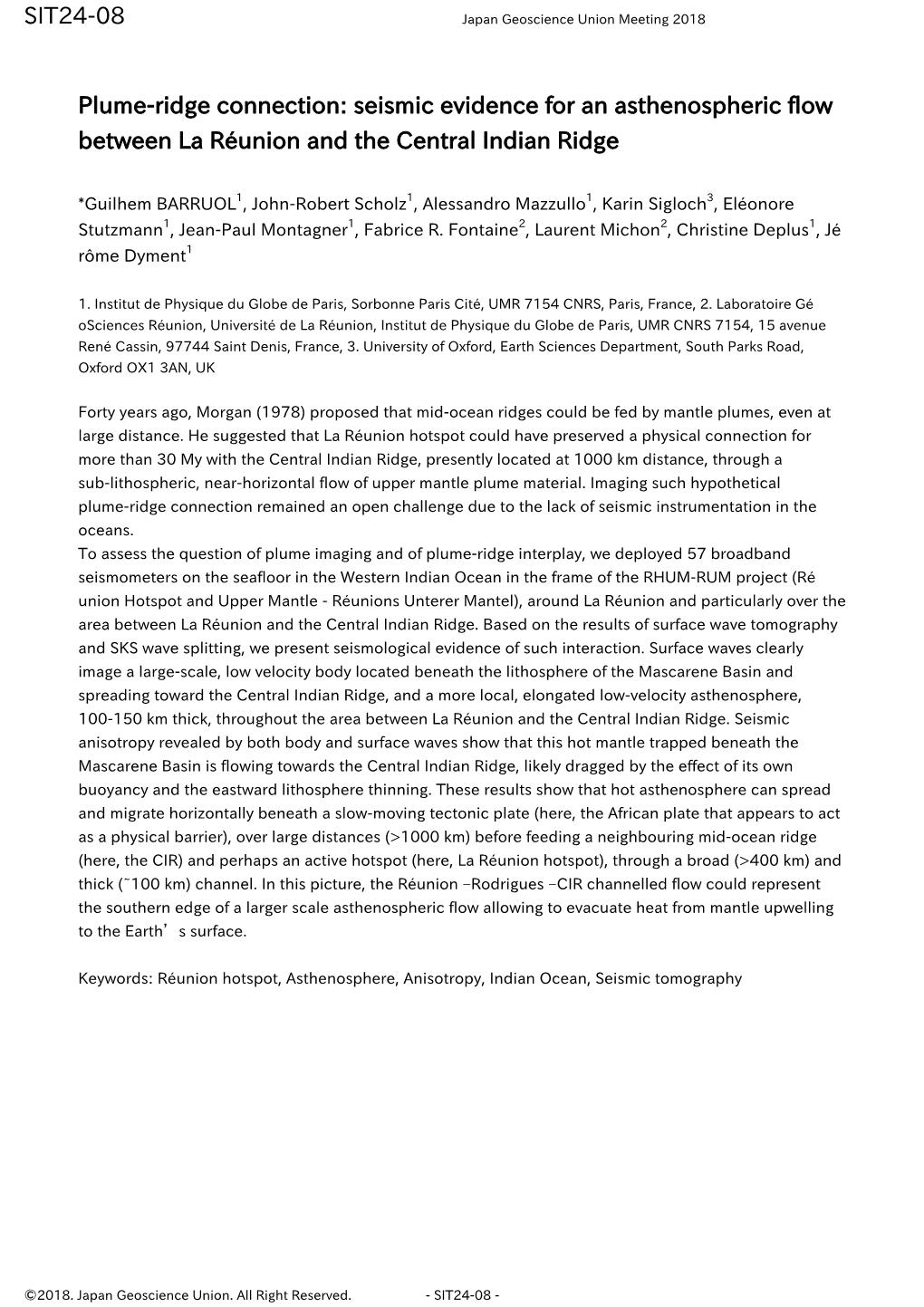 Plume-Ridge Connection: Seismic Evidence for an Asthenospheric Flow Between La Réunion and the Central Indian Ridge