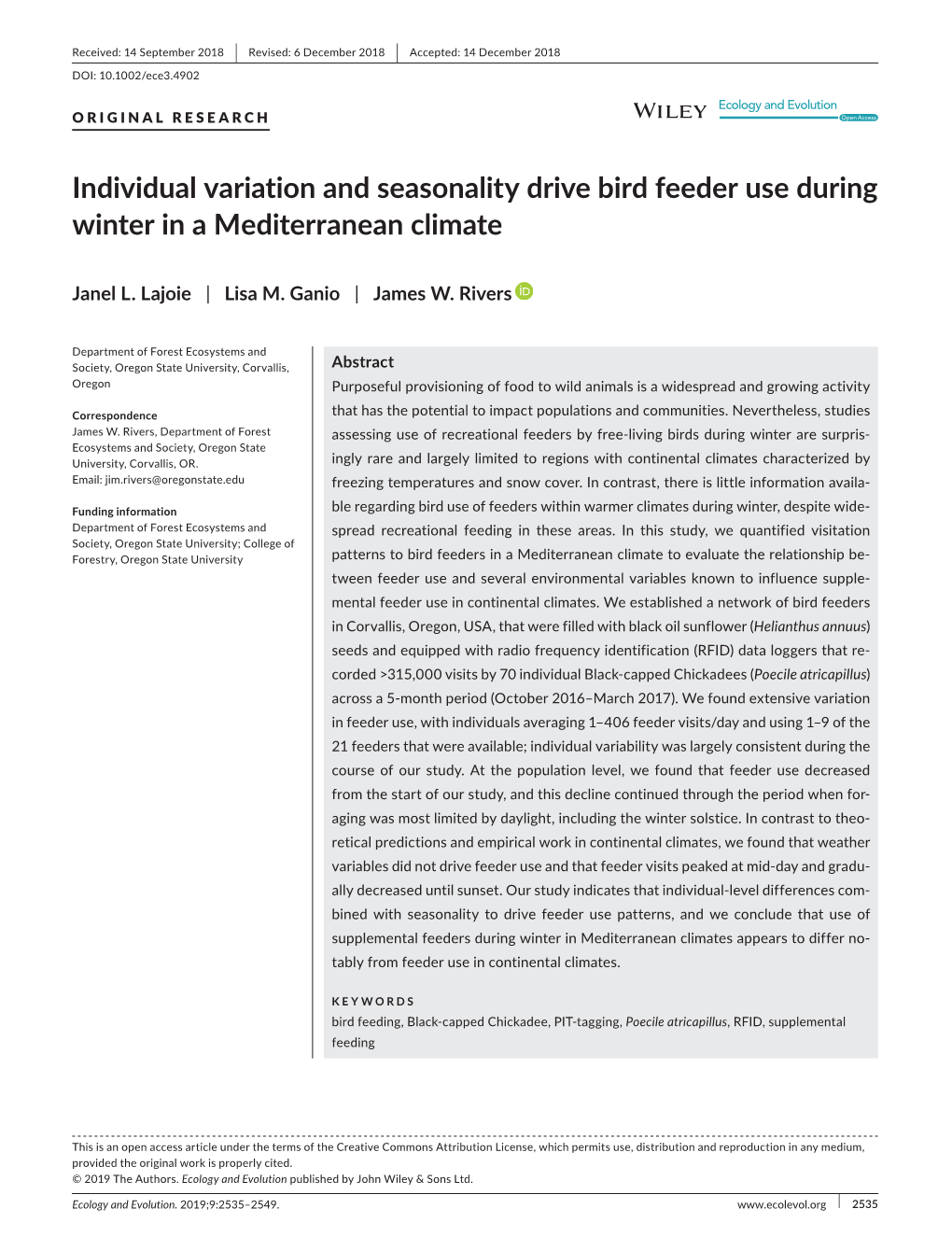 Individual Variation and Seasonality Drive Bird Feeder Use During Winter in a Mediterranean Climate