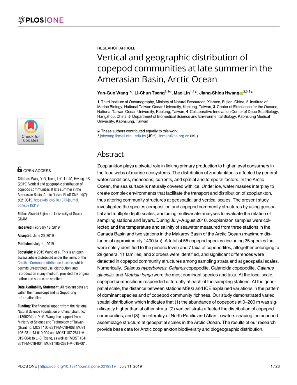 Vertical and Geographic Distribution of Copepod Communities at Late Summer in the Amerasian Basin, Arctic Ocean