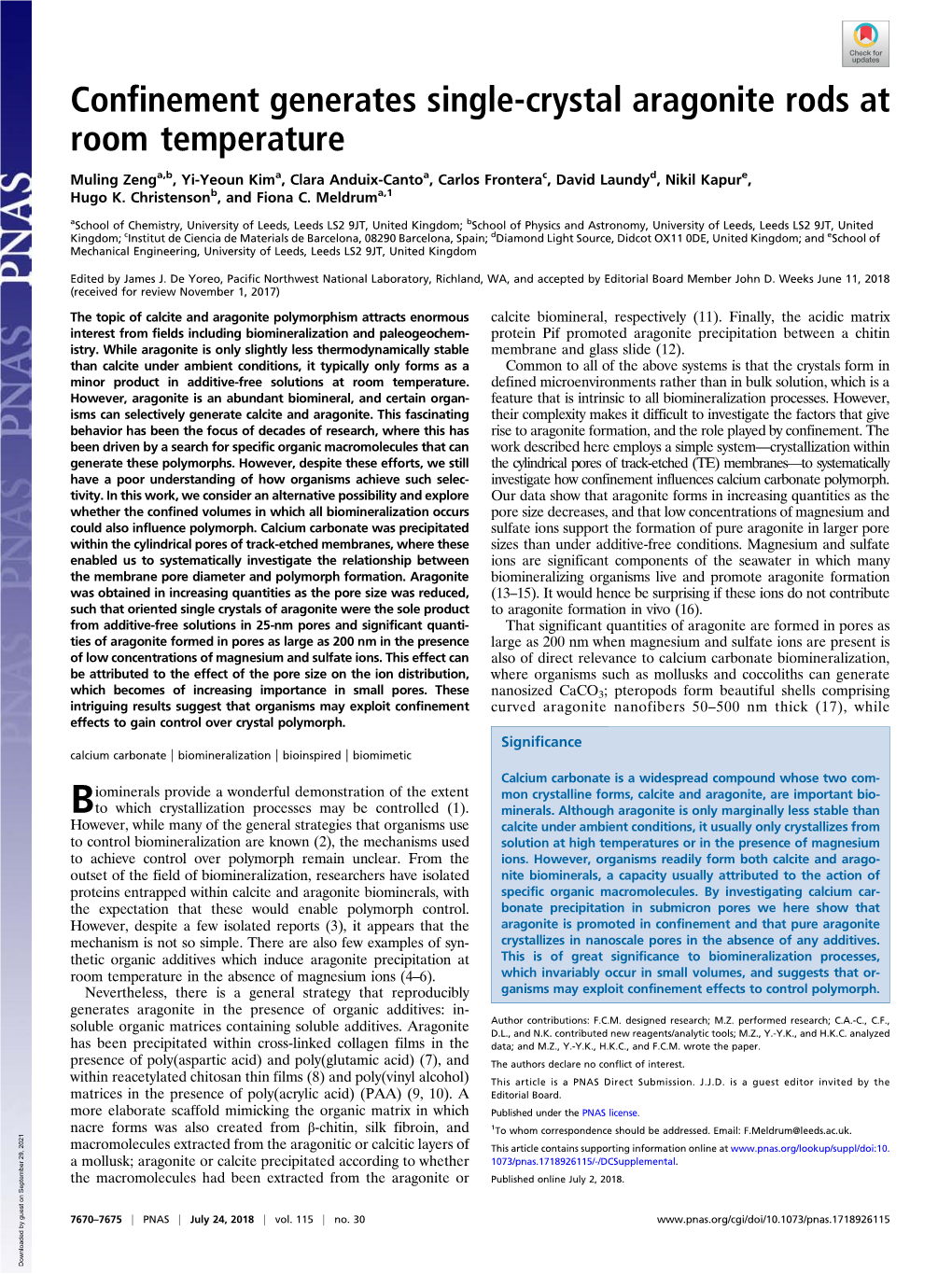 Confinement Generates Single-Crystal Aragonite Rods at Room Temperature