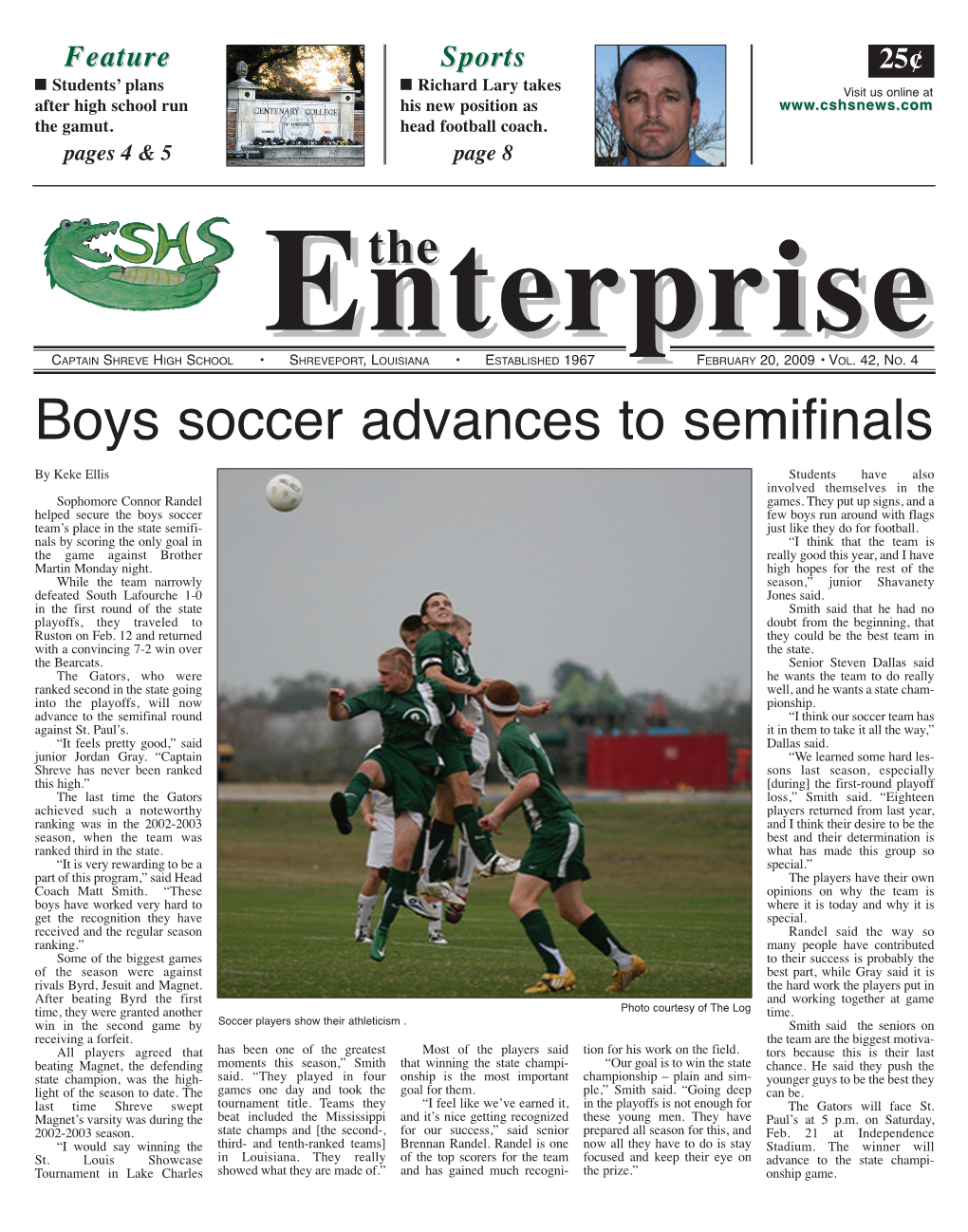 Boys Soccer Advances to Semifinals