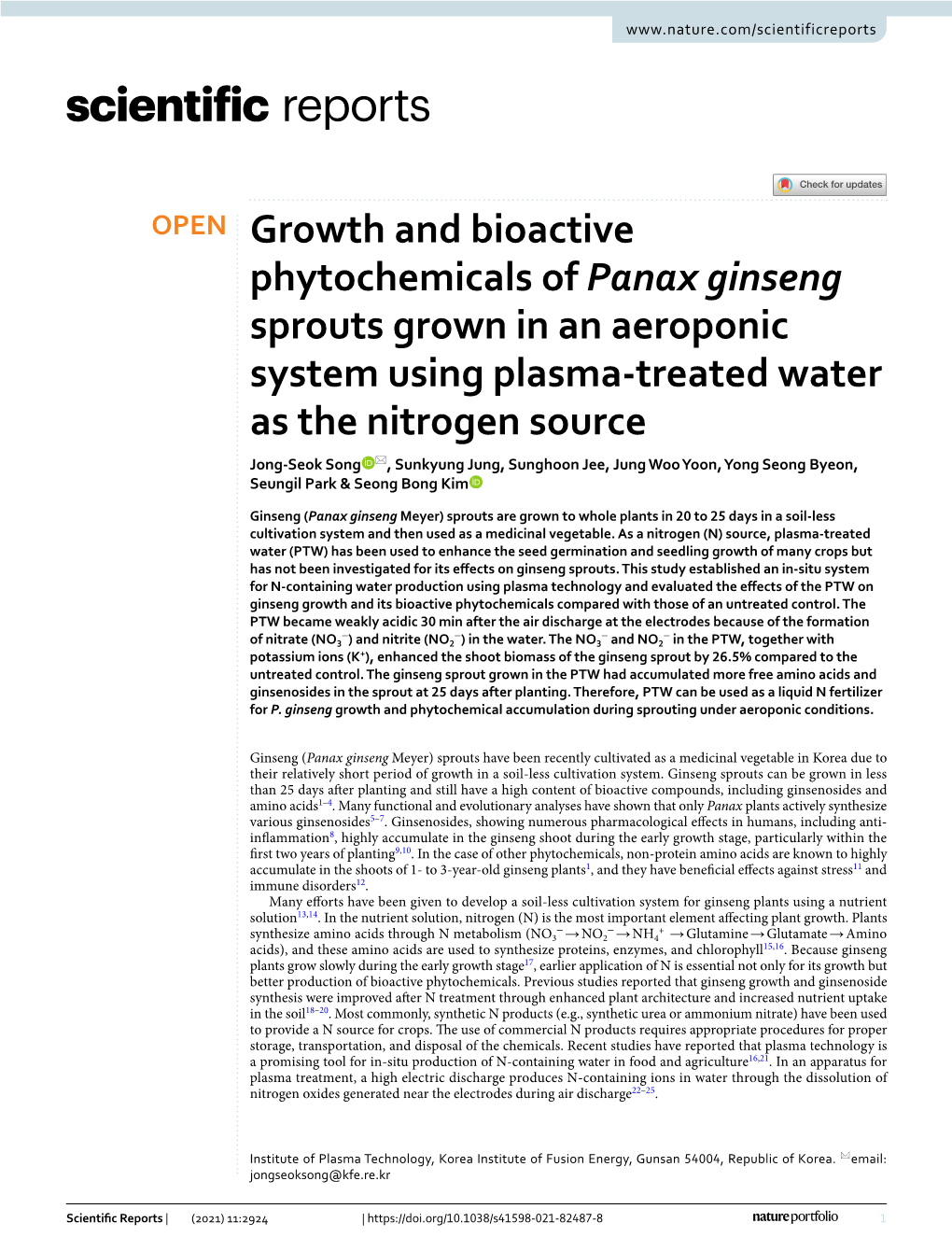Growth and Bioactive Phytochemicals of Panax Ginseng Sprouts Grown In