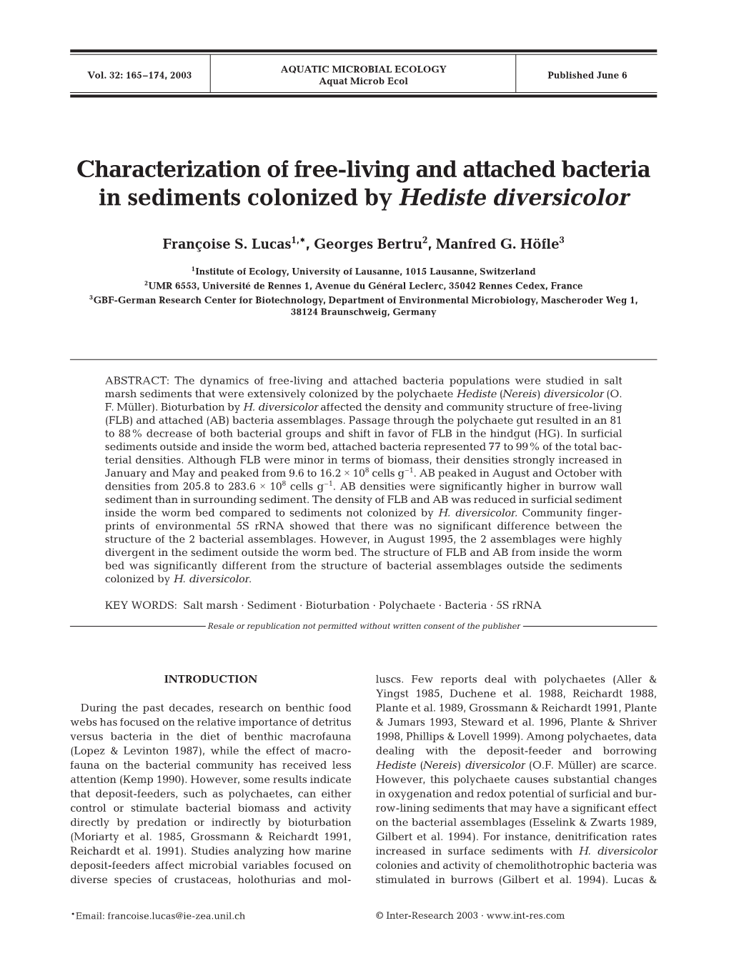 Characterization of Free-Living and Attached Bacteria in Sediments Colonized by Hediste Diversicolor