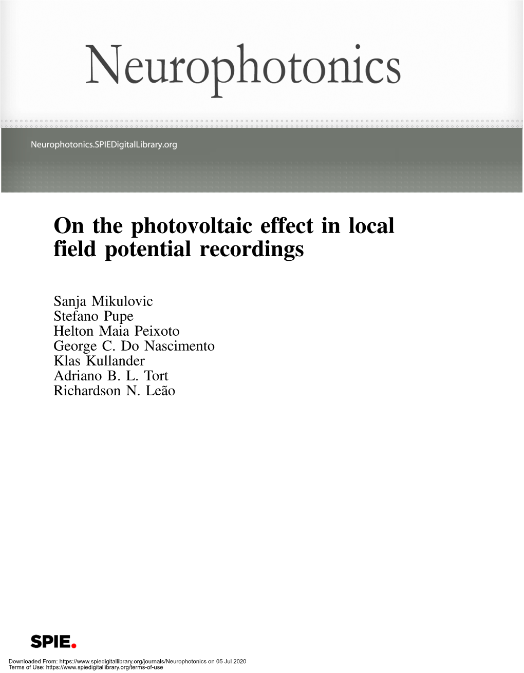 On the Photovoltaic Effect in Local Field Potential Recordings
