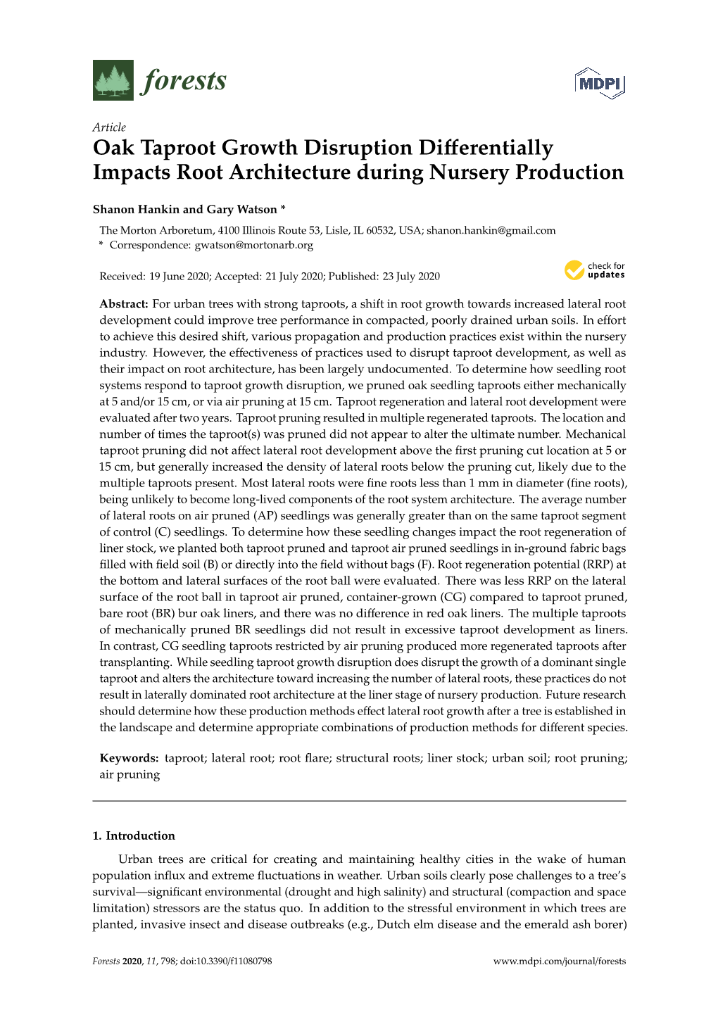 Oak Taproot Growth Disruption Differentially Impacts Root