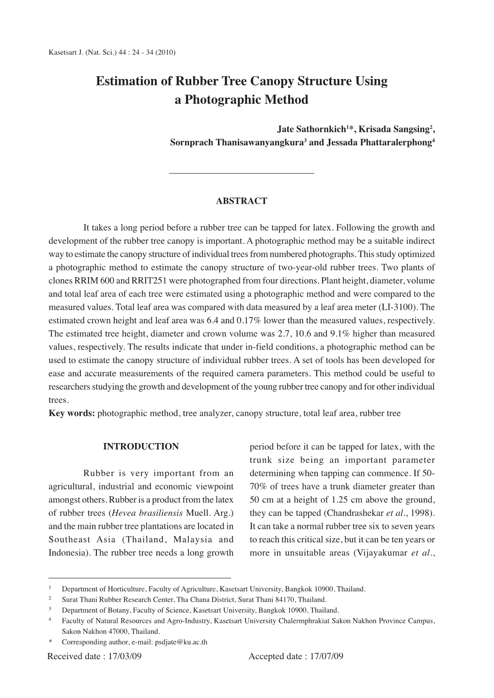 Estimation of Rubber Tree Canopy Structure Using a Photographic Method