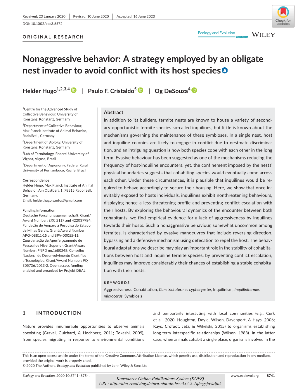 Nonaggressive Behavior: a Strategy Employed by an Obligate Nest Invader to Avoid Conflict with Its Host Species